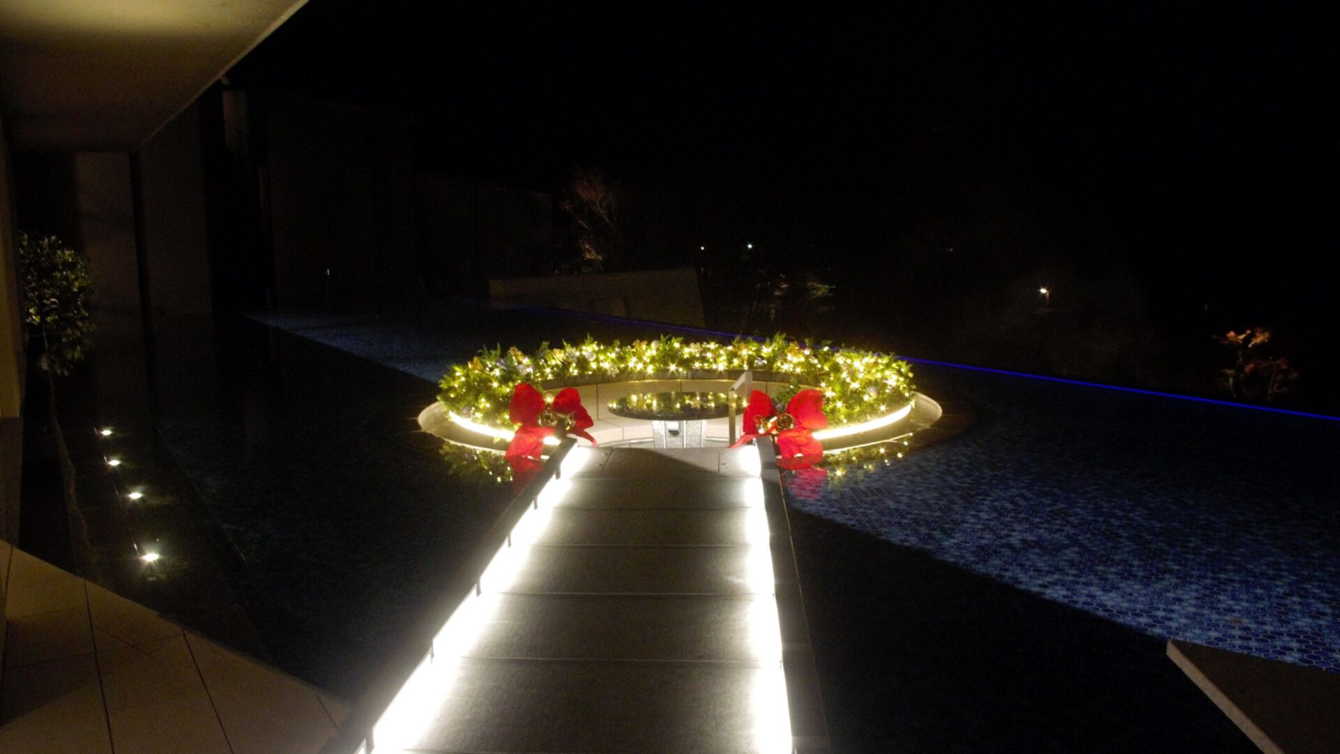クリスマス装飾 始まりました Staff Blog 観光 イベント情報 箱根 芦ノ湖のホテル 旅館なら 箱根 芦ノ湖 はなをり 公式